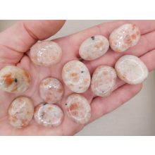 Napkő marokkő lapos kicsi véletlenszerűen