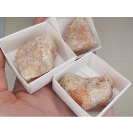 Napkő nyers kő nagy véletlenszerűen