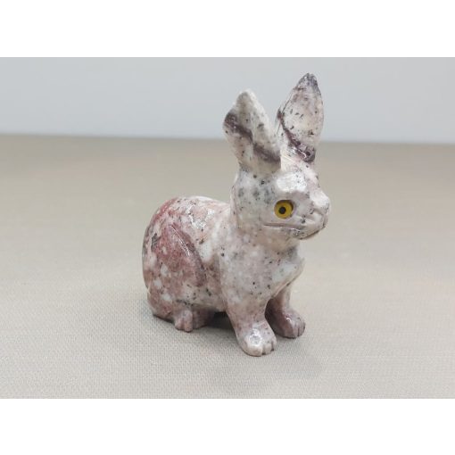 Nyuszi zsírkő állat