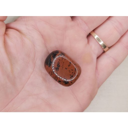 Mahagóni Obszidián marokkő 