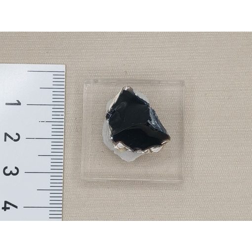 Fekete opál nyers kő