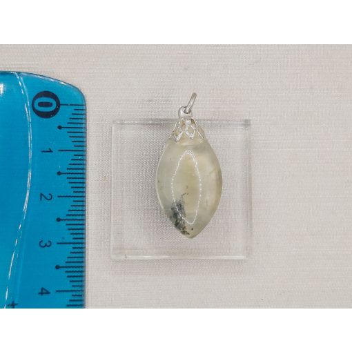 Prehnit medál kaboson