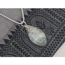 Prehnit medál kaboson