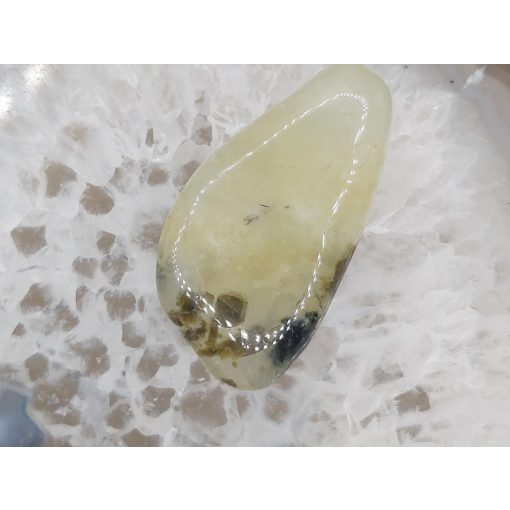 Prehnit marokkő véletlenszerűen