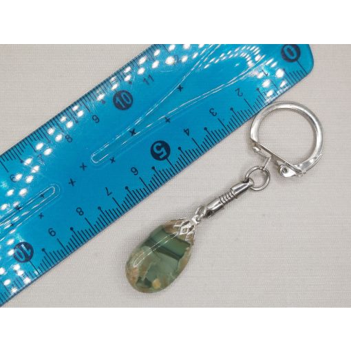 Riolit kulcstartó véletlenszerűen