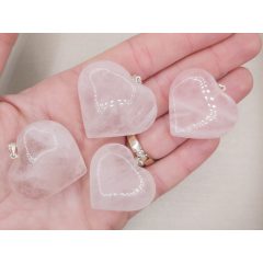 Rózsakvarc szív medál véletlenszerűen