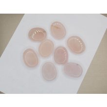 Rózsakvarc marokkő lapos kicsi véletlenszerűen