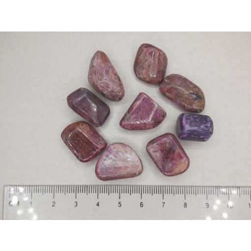 Rubin marokkő véletlenszerűen