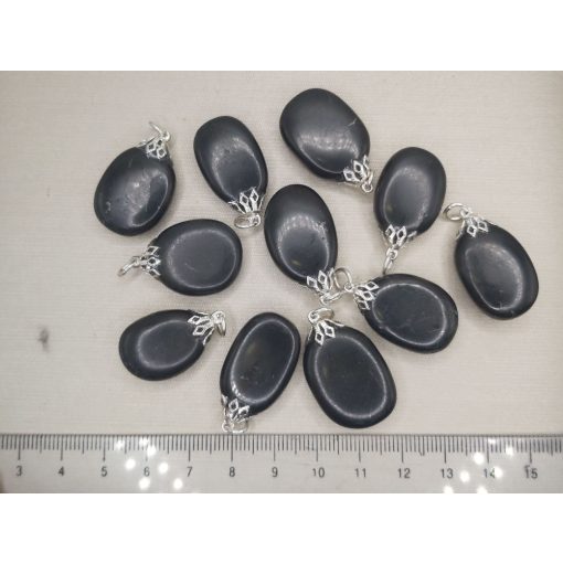 Shungit  medál lapos véletlenszerűen