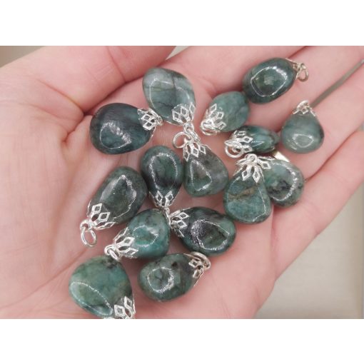 Smaragd medál véletlenszerűen extra 