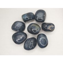 Sólyomszem marokkő véletlenszerűen 