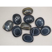 Sólyomszem marokkő lapos kicsi véletlenszerűen 