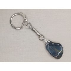 Sólyomszem kulcstartó véletlenszerűen