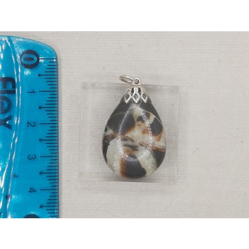 Szeptária medál kaboson 