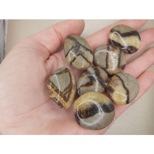 Szeptária marokkő lapos véletlenszerűen