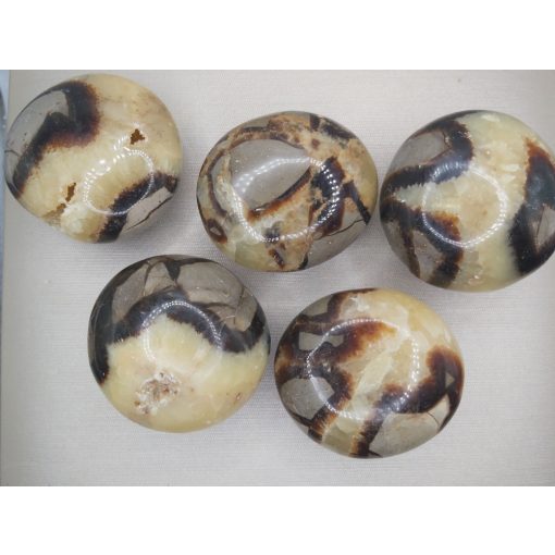 Szeptária marokkő nagy véletlenszerűen