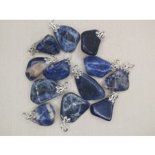 Szodalit medál véletlenszerűen