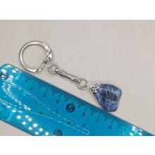 Szodalit kulcstartó véletlenszerűen