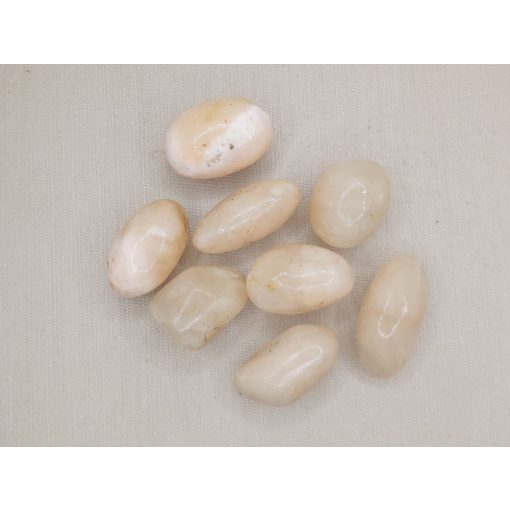 Sztilbit marokkő véletlenszerűen