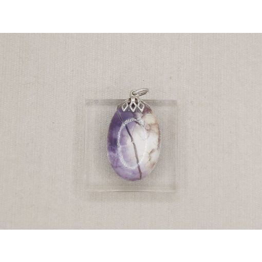 Tiffany kő medál kaboson