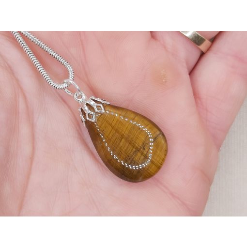 Tigrisszem medál csepp alakú