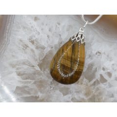 Tigrisszem medál csepp alakú