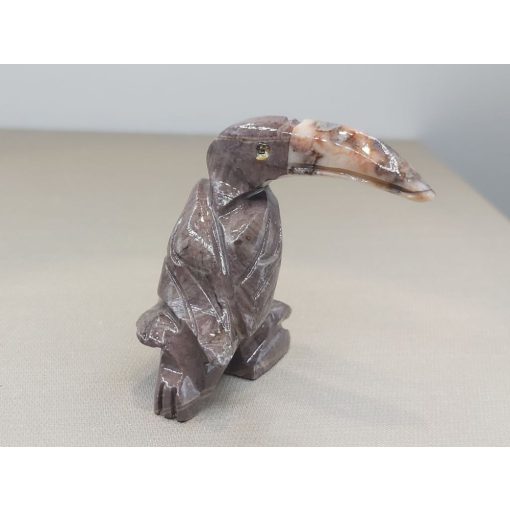 Tukán zsírkő állat