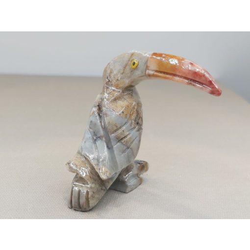 Tukán zsírkő állat