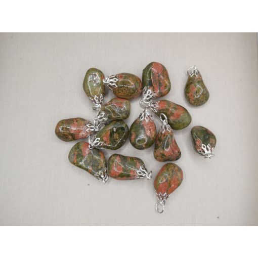 Unakit medál véletlenszerűen