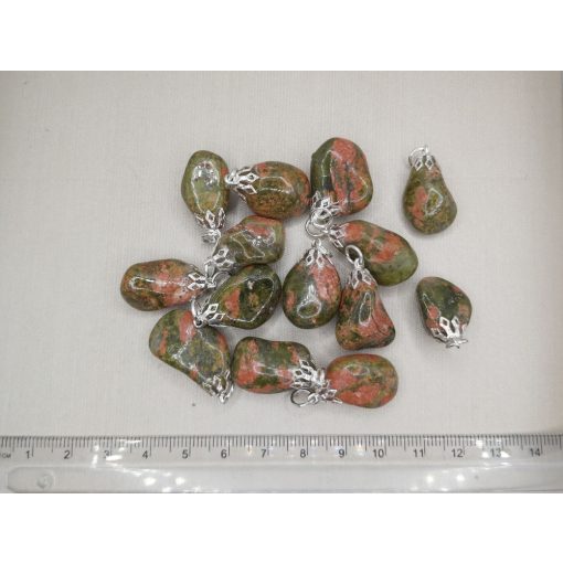 Unakit medál véletlenszerűen