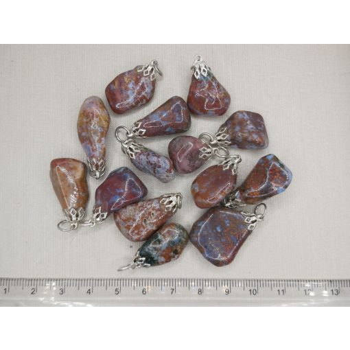 Univerzit medál véletlenszerűen