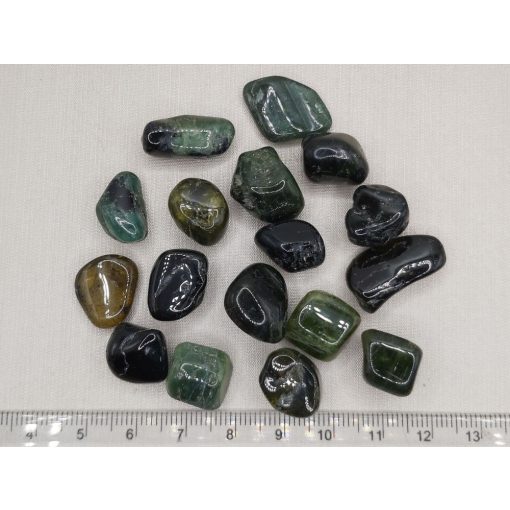 Verdelit zöld turmalin marokkő kicsi véletlenszerűen