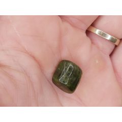 Verdelit zöld turmalin marokkő kicsi 
