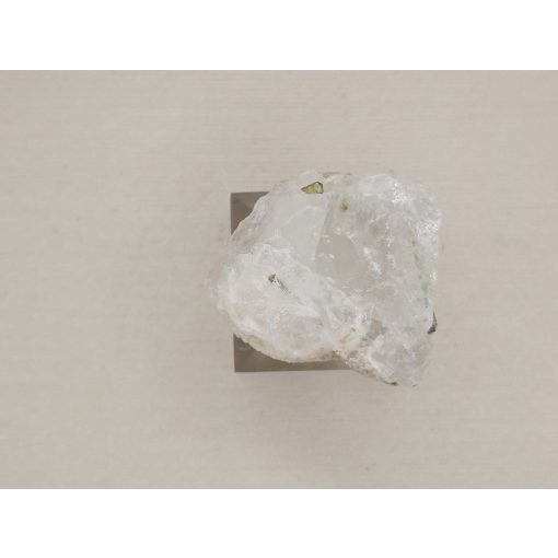 Verdelit zöld turmalin nyers ásvány