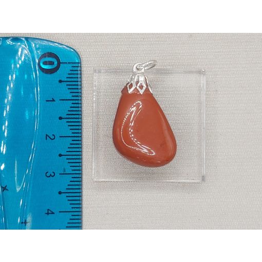 Vörös  jáspis medál