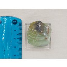 Zöld kalcit nyers kő 